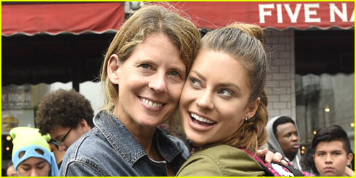 Exclusive: Social Star Hannah Stocking Writes Funny & Love-Filled 'Letter to Mom' for JJJ's Mother's Day Series