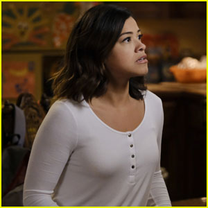 'Jane the Virgin' Boss Talks About the New Post-Finale Love Triangle!