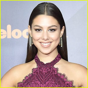 Kira Kosarin Had the Best Time in Hawaii With Her 'Thundermans' Co-stars -- Pics Inside