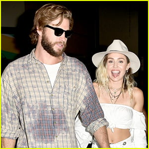 Liam Hemsworth Was Backstage at BBMAs 2017 with Miley Cyrus!