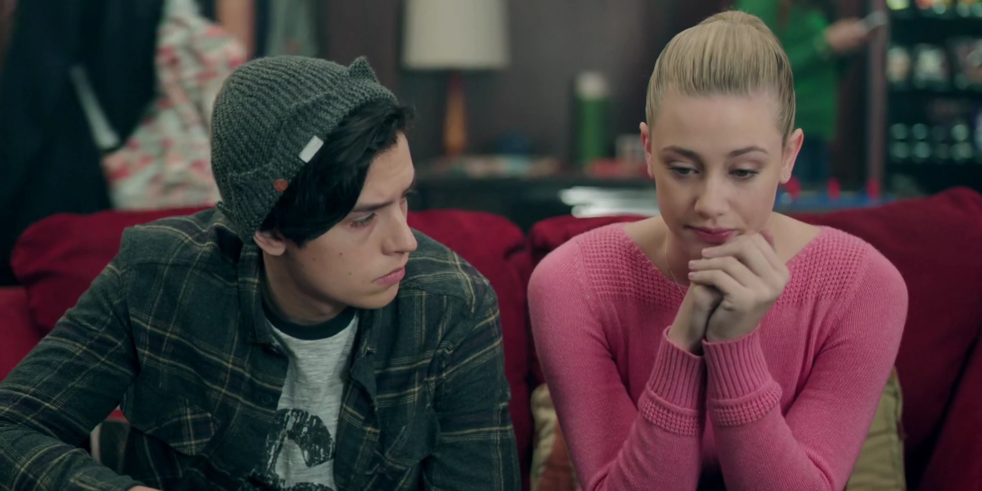 Cole Sprouse And Lili Reinhart Work On A Car Together In ‘riverdale