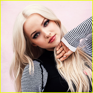 Dove Cameron Sings Better In Stereo With Fans For Make A Wish Dove Cameron Liv And Maddie Just Jared Jr