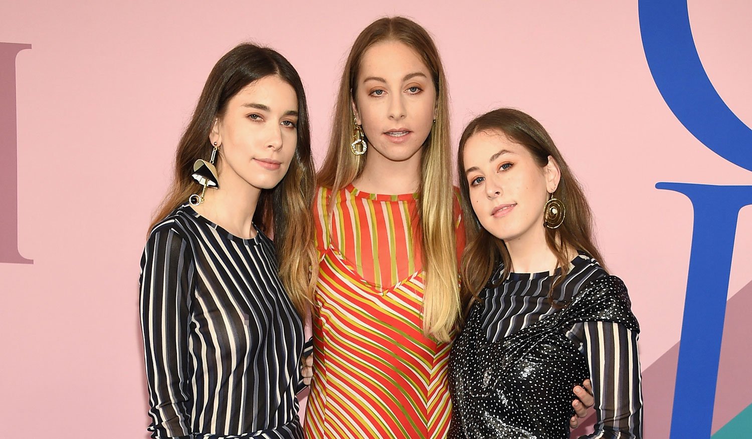 Haim Brings Three Times the Stripes to the CFDA Awards 2017! | 2017
