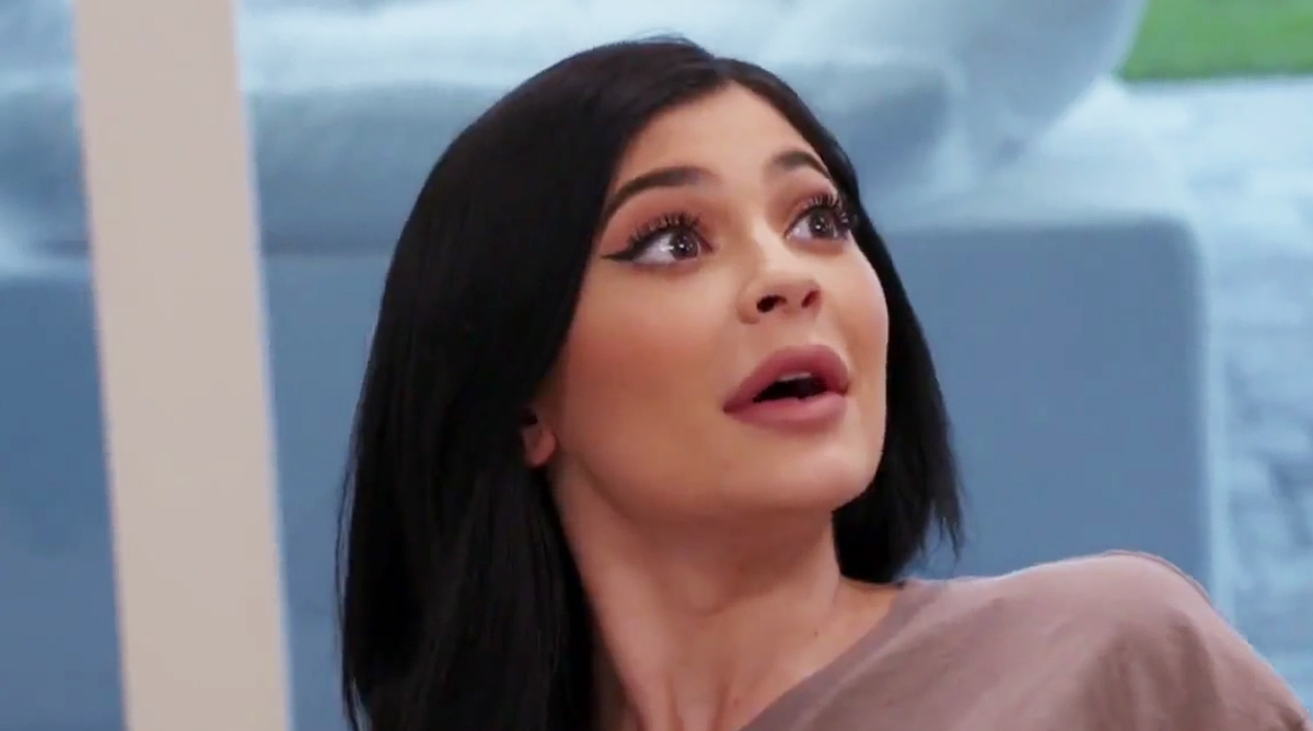 Kylie Jenners ‘life Of Kylie Trailer Promises Her Fans Will Get To Know Her Better Kylie 