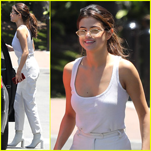 Selena Gomez Is Dressed for Summer in All White!