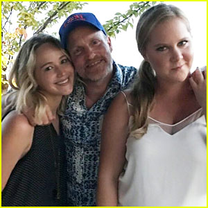Jennifer Lawrence Reunites with Amy Schumer & Her 'Hunger Games' Co-Star!