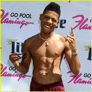 Bryshere 'Yazz' Gray Is a Rockstar At Vegas Pool Party