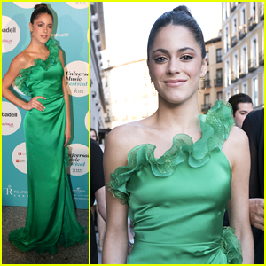 Martina Stoessel Wears Gorgeous Green Gown For David Bisbal's Concert in Madrid