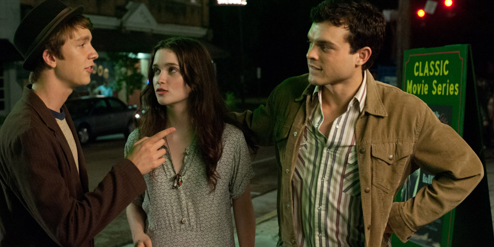 Beautiful Creatures' Alice Englert on Why She Committed to a Big