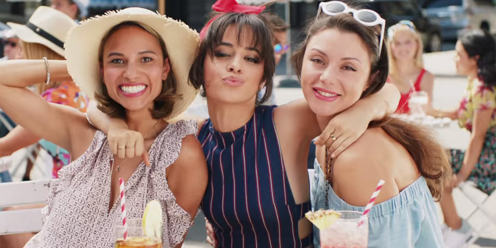 Camión golpeado Desarrollar Matón Camila Cabello Debuts Two Skechers Commercials — in English & Spanish! | Camila  Cabello, Fashion, Video | Just Jared Jr.
