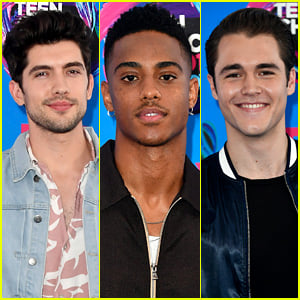 'Famous in Love' Hotties Carter Jenkins, Keith Powers, & Charlie DePew Attend the TCAs 2017!