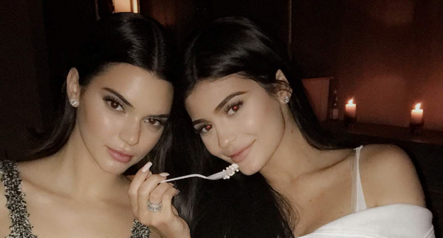 Kylie Jenner’s Surprise 20th Birthday Bash Featured a Very Curvy Ice ...