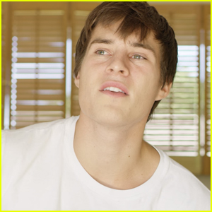 Marcus Johns Releases Debut Single & Music Video For 'perfect unknown'