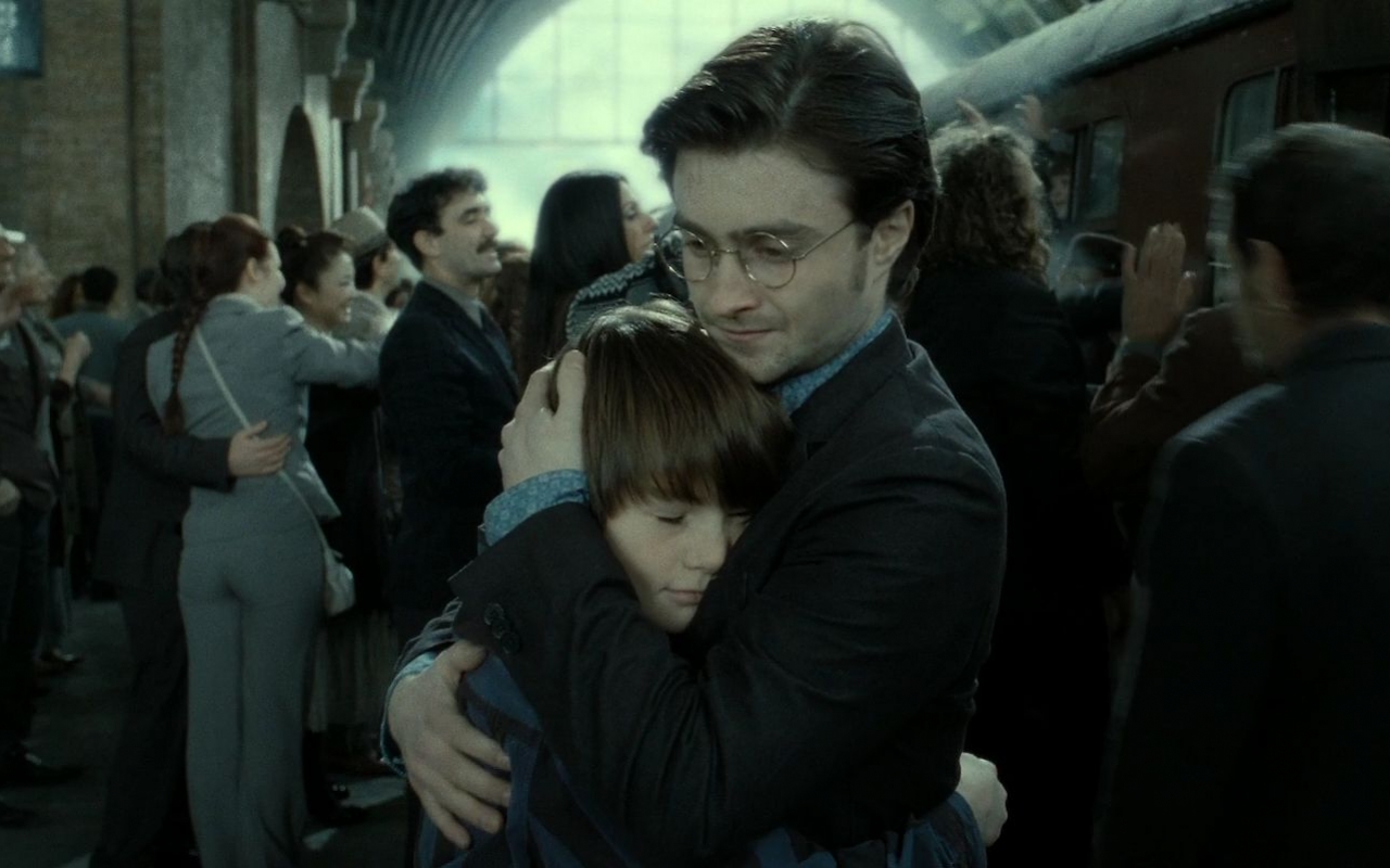 It S Albus Severus Potter S First Day At Hogwarts And Muggles Are Celebrating Hard Harry Potter