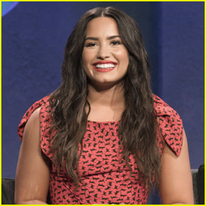 Demi Lovato Guest Judges Sleepwear Challenge on 'Project Runway' Tonight