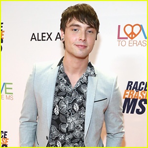 Wesley Stromberg Covers Shawn Mendes' 'Mercy' - Watch Now!