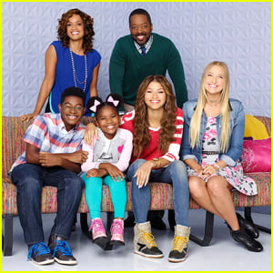 Zendaya Shares Footage From Last Day of 'K.C. Undercover' Filming