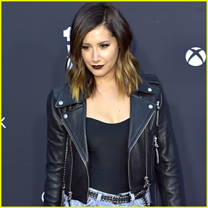 Ashley Tisdale Wears Dark Lips For 'Walking Dead's 100th Episode Party
