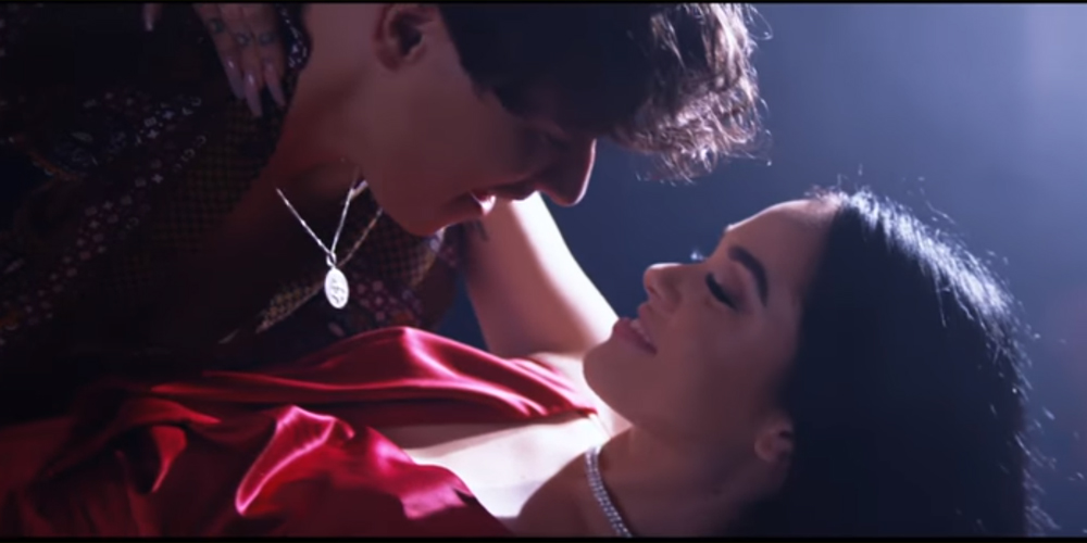 The Vamps Brad Simpson Maggie Lindemann Are A Could Be Couple In Personal Music Video Watch Brad Simpson Maggie Lindemann Music The Vamps Video Just Jared Jr