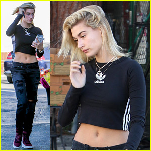 Hailey Baldwin Abs: Photos of the Model Wearing Crop Tops