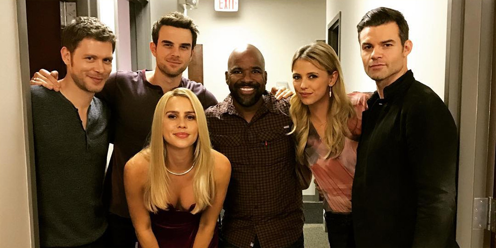 The Mikaelsons Reunite For Family Pic on ‘Originals’ Set | Claire Holt ...