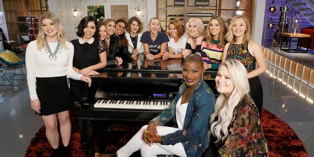 Miley Cyrus Builds the FirstEver AllFemale Team on ‘The Voice