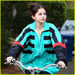 Selena Gomez Bikes Her Way Back to the '90s