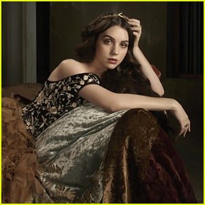 Adelaide Kane Reveals The One Thing She Still Wears From 'Reign'