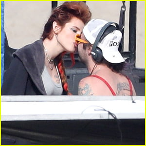 Bella Thorne Kisses Boyfriend Mod Sun on 'Famous in Love' Set
