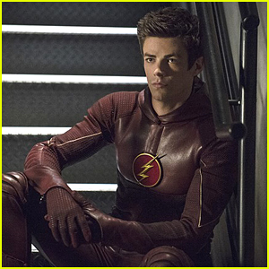 Grant Gustin Stands With ‘Arrow’ Cast & Crew Amid EP Andrew Kreisberg’s ...