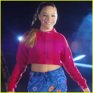 Mackenzie Ziegler Drops Music Video For 'Breathe' - Watch Now!
