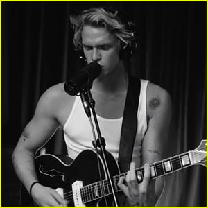 Cody Simpson & The Tide Release 'Waiting For The Tide' Acoustic Live Video - Watch!