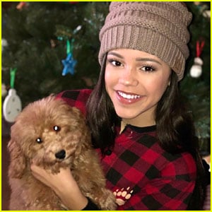 Jenna Ortega Got Adorable Labradoodle Puppy For Christmas