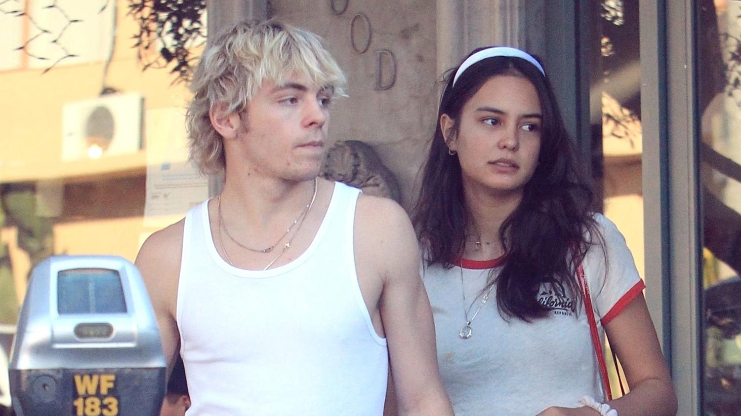 Are Ross Lynch & Courtney Eaton Back Together?! 