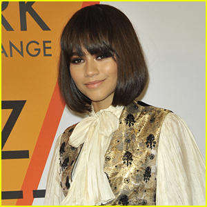 Zendaya Shares a Video From Recording 'Rewrite the Stars' - Watch Now!