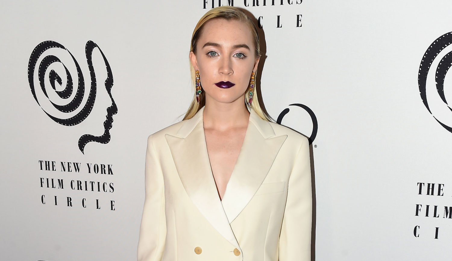 Saoirse Ronan Sports Dark Purple Lipstick at New York Film Critics ...