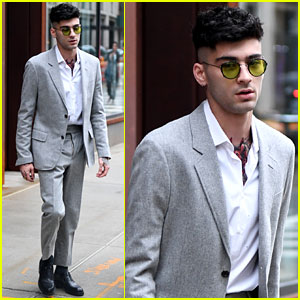 Zayn Malik Looks So Handsome in His Grey Suit | Zayn Malik | Just Jared Jr.