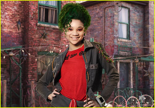 Who Stars in Disney Channel’s ‘Zombies’? Meet The Full Cast Here! | Meg ...