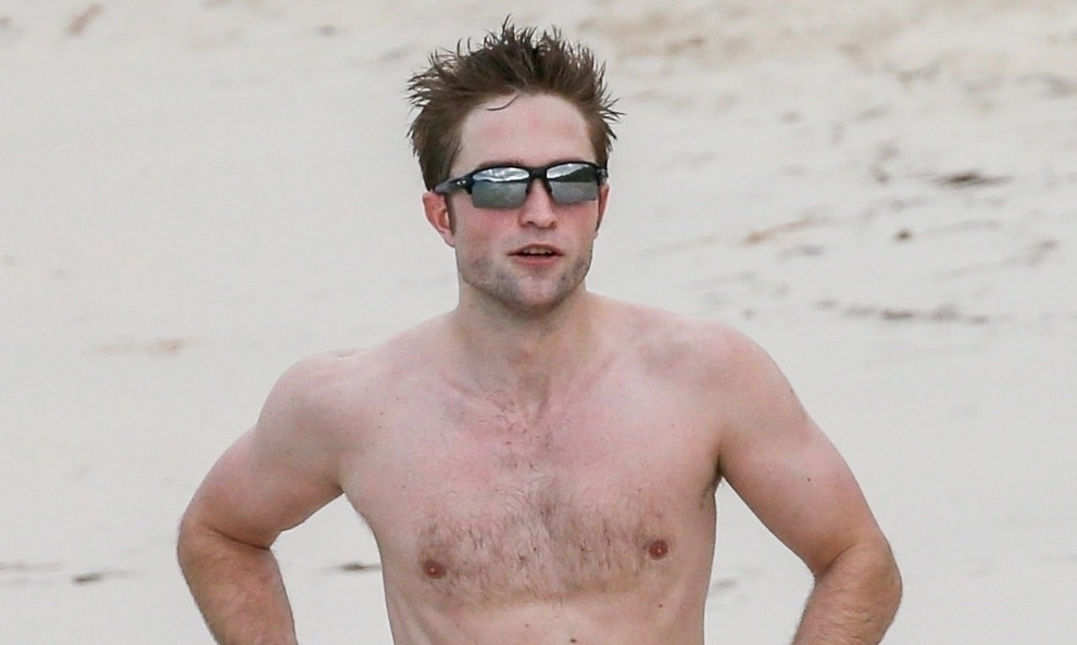 Robert Pattinson Has Never Looked Hotter Than In These Shirtless Pics Robert Pattinson