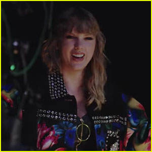 Taylor Swift - End Game (Lyric Video) 