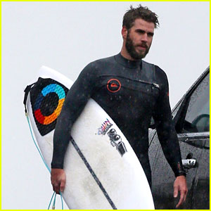 Liam Hemsworth Shows Off His Wetsuit Bod on a Rainy Day in Malibu ...