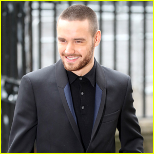 Liam Payne Covers a John Mayer Song for the Royal Family!