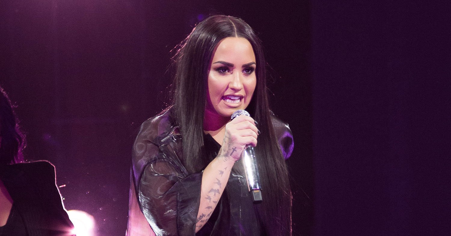 Demi Lovato Thanks Fans for Saving Her Life in Tearful Speech Demi