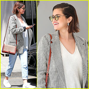 Selena Gomez is All Smiles While Kicking Off Her Weekend