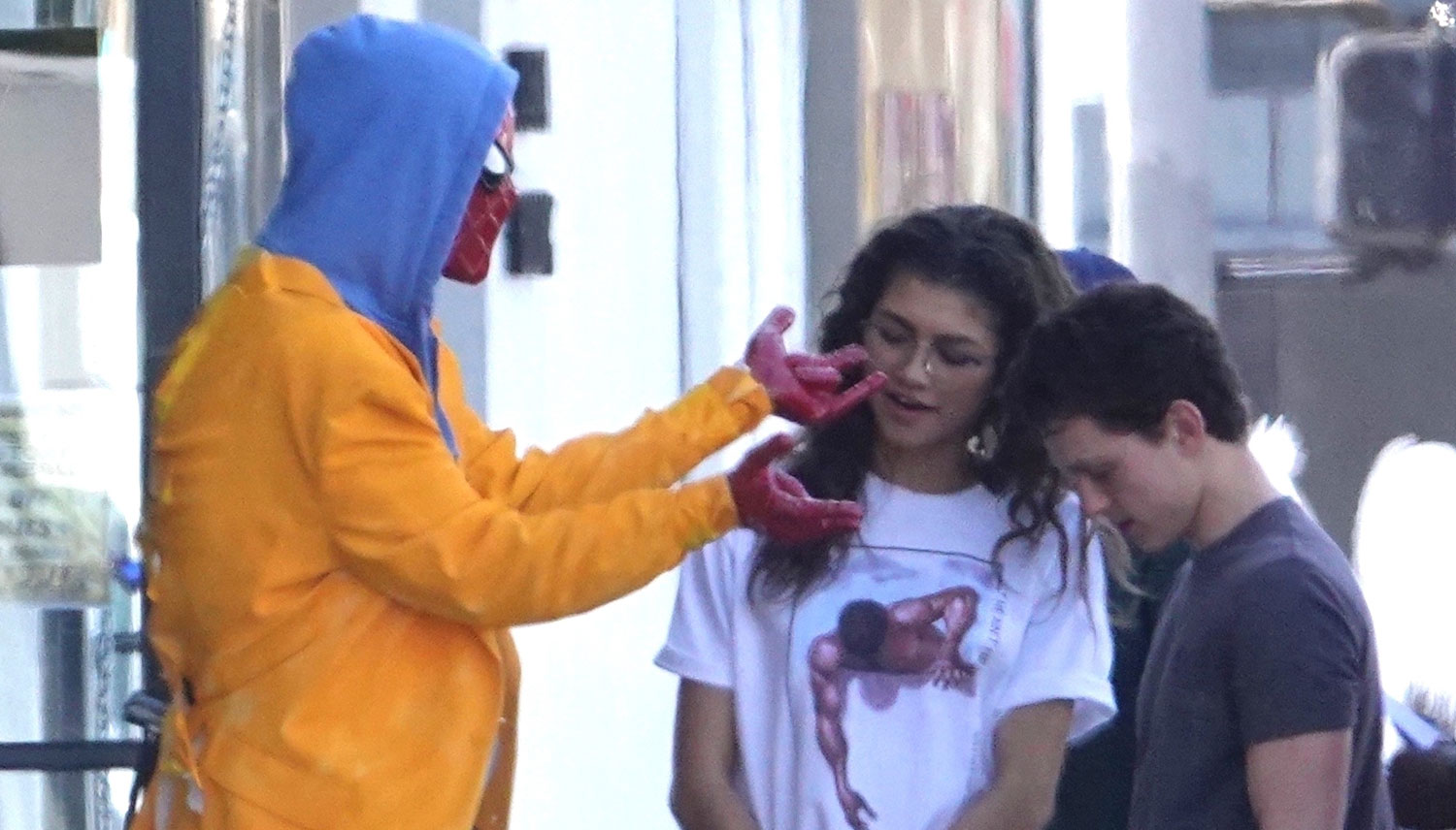 Zendaya & Tom Holland Run Into Spider-Man at Comic Book Store! | Tom