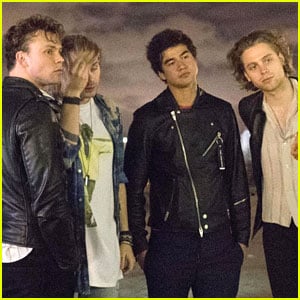 5 Seconds of Summer Visit Eiffel Tower, Release 'Want You Back' Acoustic Video