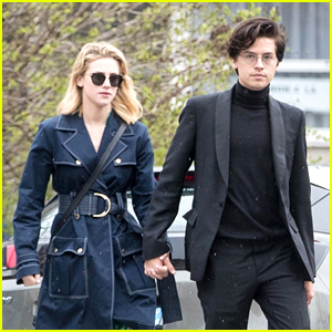 Cole Sprouse & Lili Reinhart Hold Hands While Sightseeing in Paris With 'Riverdale' Cast