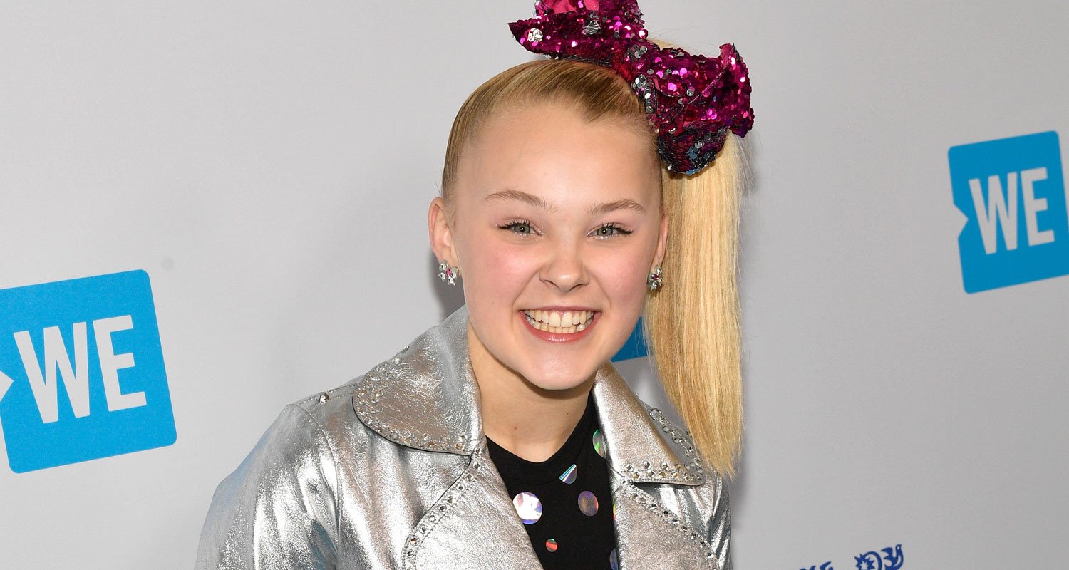 JoJo Siwa Shares Why ‘Every Girl’s A Super Girl’ Means So Much to Her ...