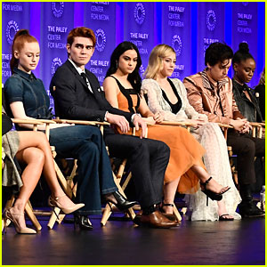 ‘Riverdale’ Cast Reveal What Their Characters Would Do In a Murder ...