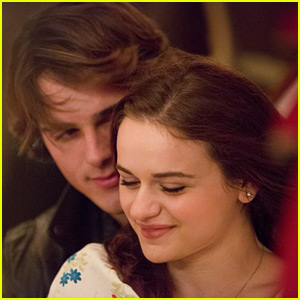 Joey King & Jacob Elordi Cozy Up In Exclusive New Stills From 'The Kissing Booth'